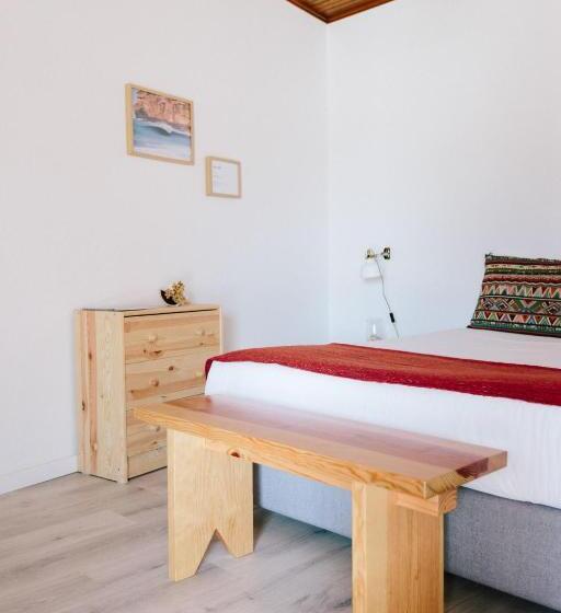 Номер Стандарт, Zulla Nazaré`s Surf Village