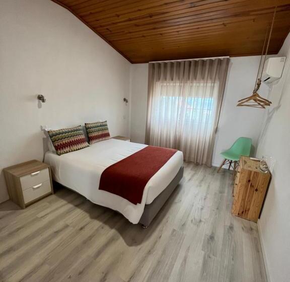 Люкс, Zulla Nazaré`s Surf Village