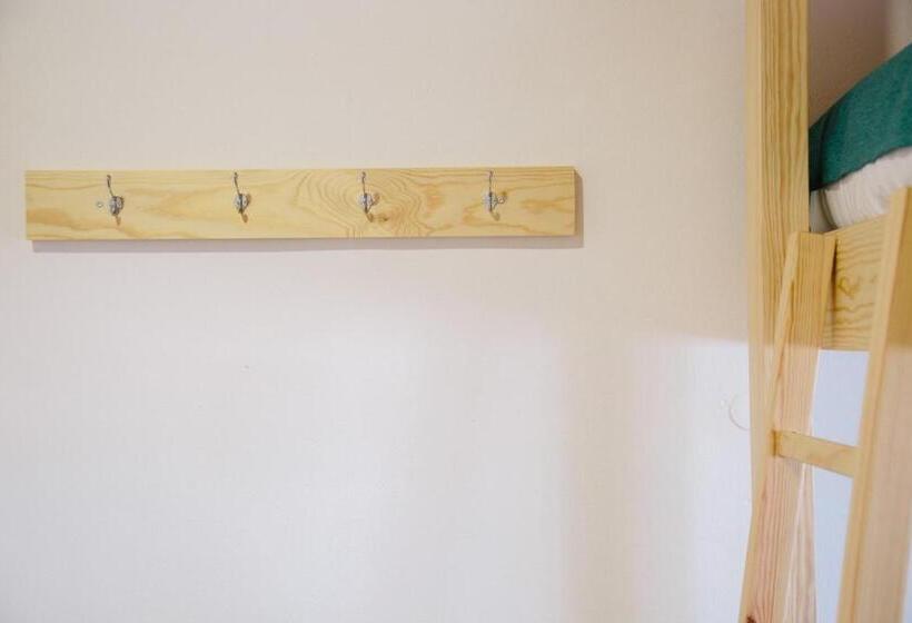 Семейный Номер, Zulla Nazaré`s Surf Village