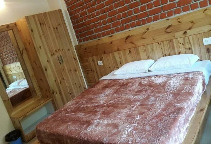 غرفة ديلوكس, White Water Inn Mcleodganj