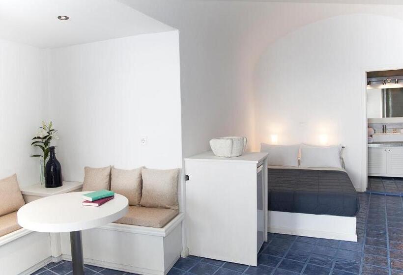 Suite Junior con Vista, Whitedeck Santorini