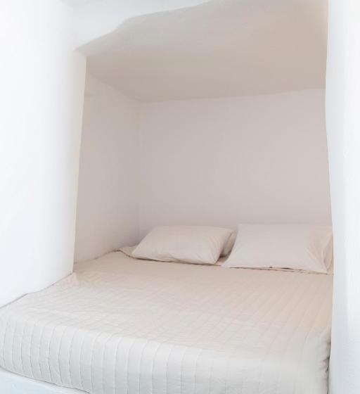 Suite Junior con Vista, Whitedeck Santorini