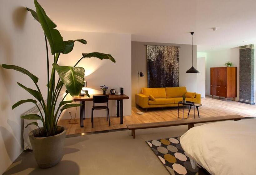 キングサイズベッドのスイートルーム, B&b De Kerk