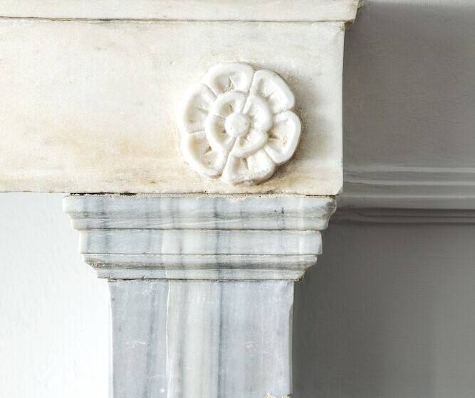 סוויטה, A77 Suites, Small Luxury Hotels Of The World