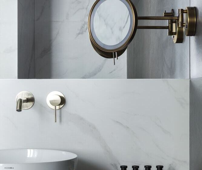 סוויטה, A77 Suites, Small Luxury Hotels Of The World