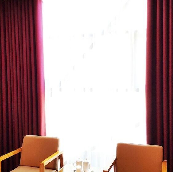 اتاق لوکس, Gem.th