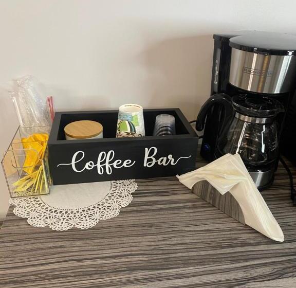 سوییت لوکس, Itza Bella Suites