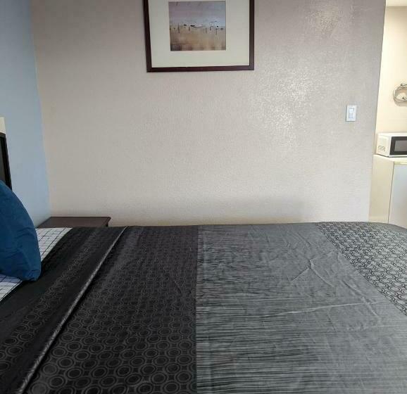 غرفة ديلوكس سرير كينج, Best Motel