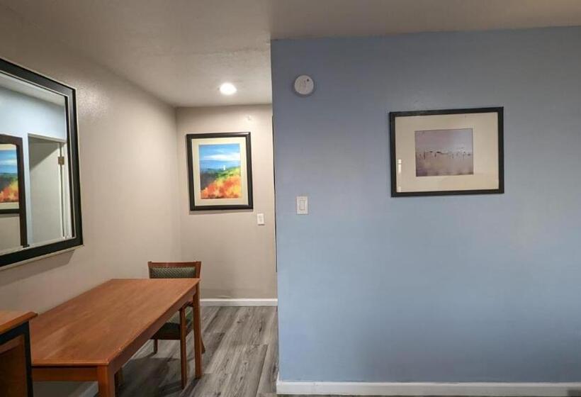 غرفة قياسية, Best Motel