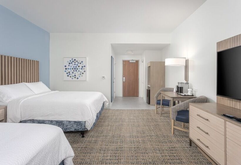 带2个双人床的标准工作室, Holiday Inn Resort Pensacola Beach, An Ihg