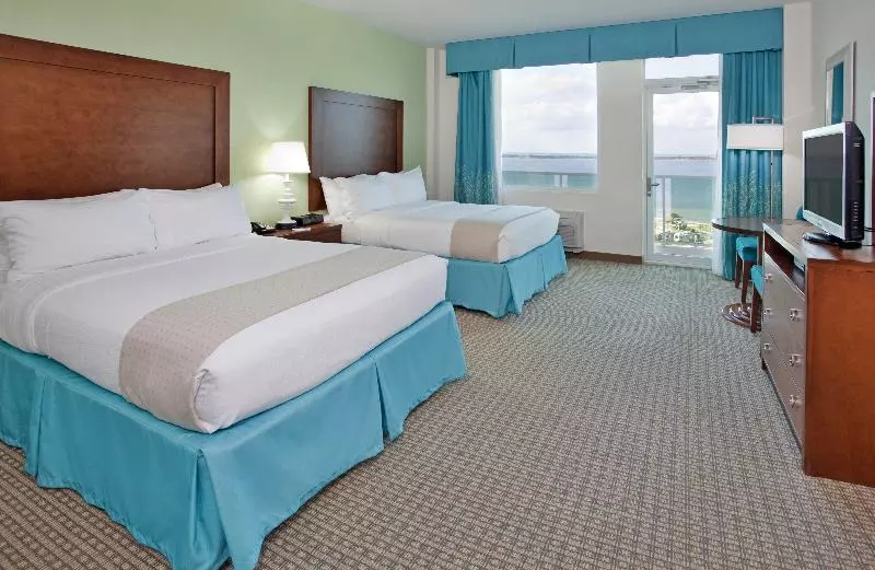 景色の見えるスイートルーム, Holiday Inn Resort Pensacola Beach, An Ihg
