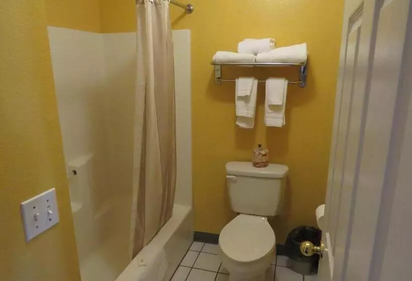 キングサイズベッドのスイートルーム, America S Best Inn & Suites Saint George