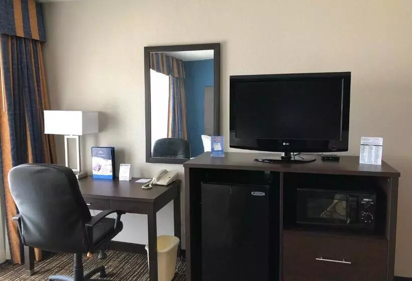 キングサイズベッドのスタンダードルーム, Baymont By Wyndham Washington