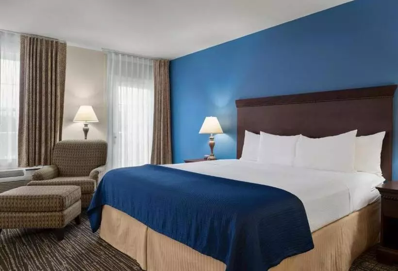 キングサイズベッド、ビュー付きデラックスルーム, Baymont By Wyndham Washington