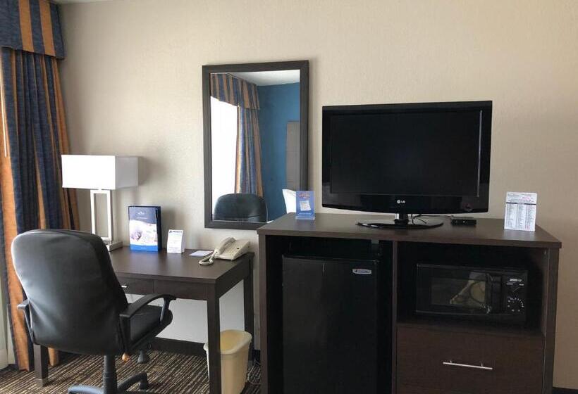 غرفة قياسية مزوَّدة بشُرفة, Baymont By Wyndham Washington