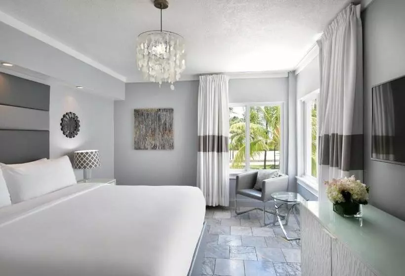 سوییت با چشم‌انداز دریا, Beacon South Beach