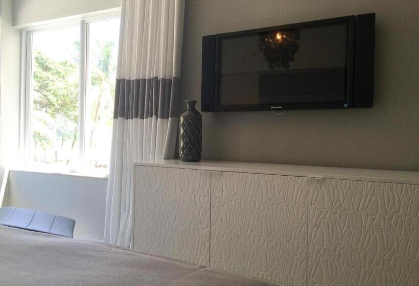 جناح مطلّ علي البحر, Beacon South Beach