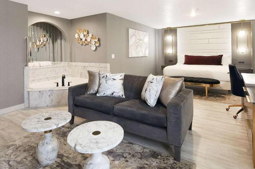 חדר דלוקס עם מיטת קינג, Best Western Plus Abbey Inn