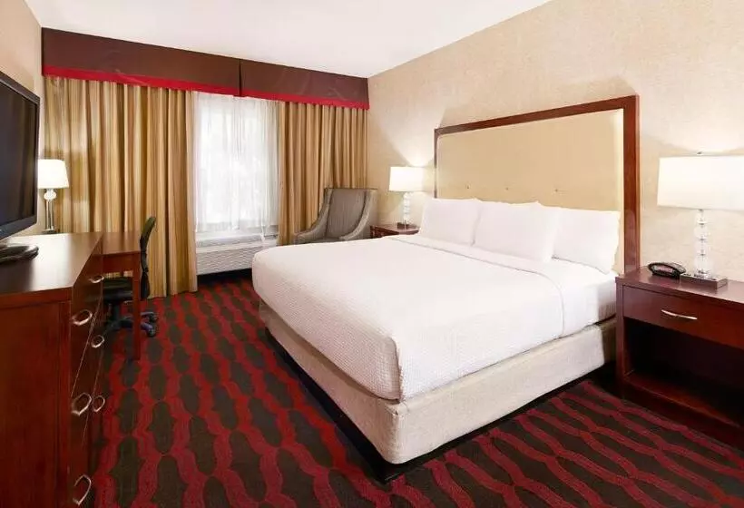 اتاق استاندارد با تخت بزرگ برای معلولان, Best Western Plus Abbey Inn