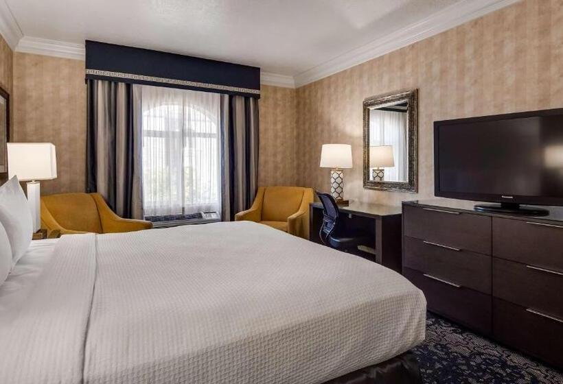 חדר סטנדרט עם מיטת קינג, Best Western Plus Abbey Inn