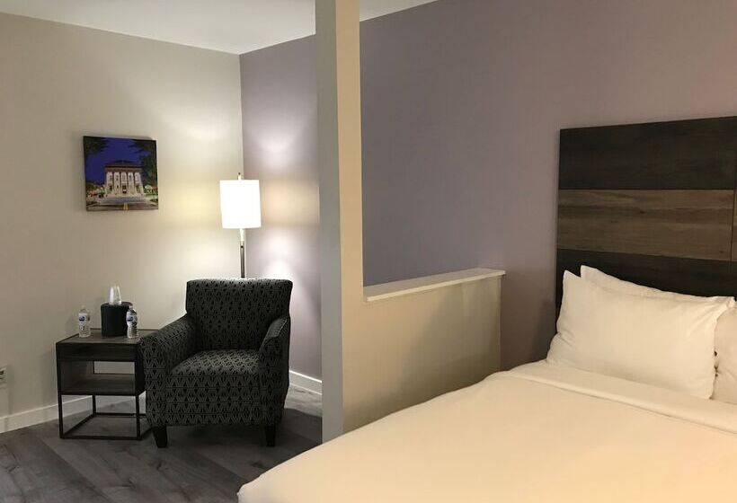 חדר דלוקס, Hom, A Trademark Collection