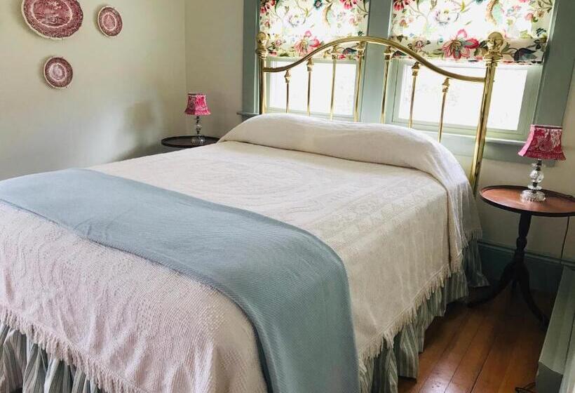 スタンダードルーム, The Belmont Inn