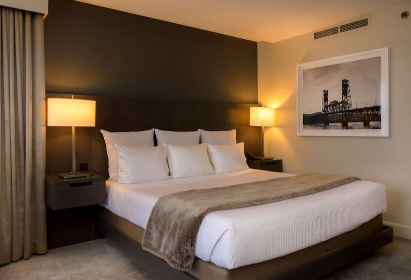 סטודיו סטנדרט, מיטה זוגית, The Benson Portland, Curio Collection By Hilton