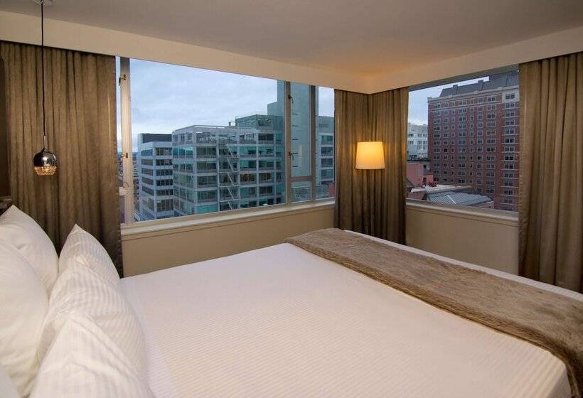 חדר פנטהאוז, The Benson Portland, Curio Collection By Hilton