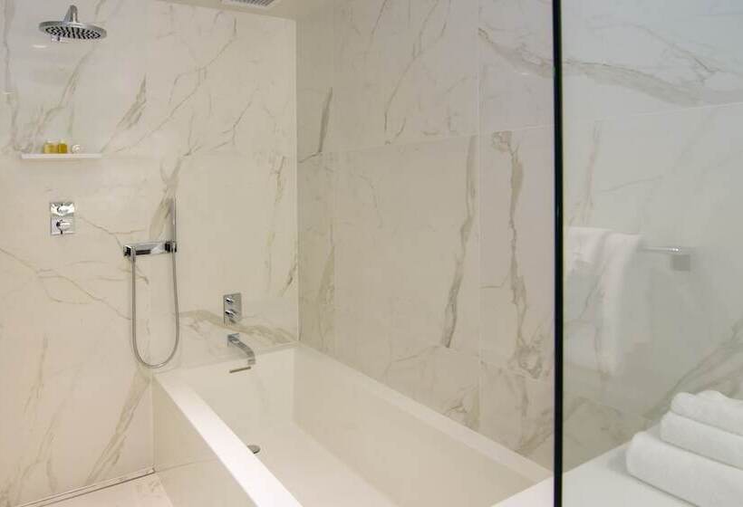 חדר פנטהאוז, The Benson Portland, Curio Collection By Hilton