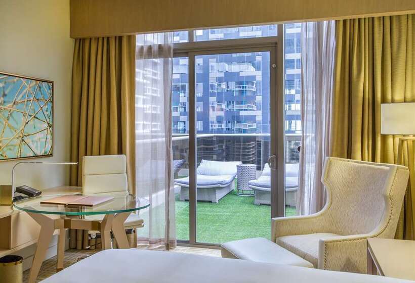 带大床的标准间, The Benson Portland, Curio Collection By Hilton