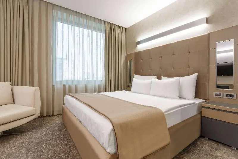 キングサイズベッドのデラックスルーム, La Quinta By Wyndham Istanbul Gunesli