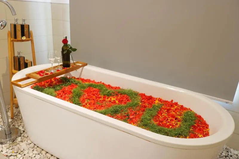 キングサイズベッドのデラックスルーム, La Quinta By Wyndham Istanbul Gunesli