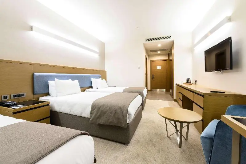 デラックストリプルルーム, La Quinta By Wyndham Istanbul Gunesli