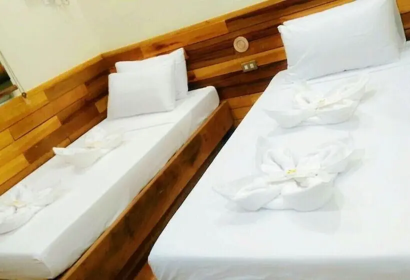 Deluxe-huone, Two Seasons Executive Suites