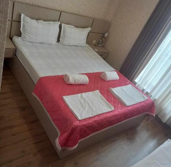 Economy Triple Room, Sunrise Guest House