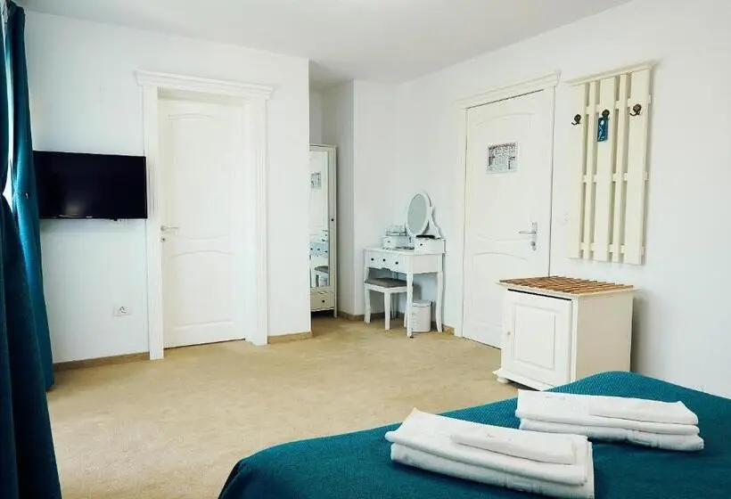 キングサイズベッドのスタンダードルーム, Boutique Hotel Casa Medievala