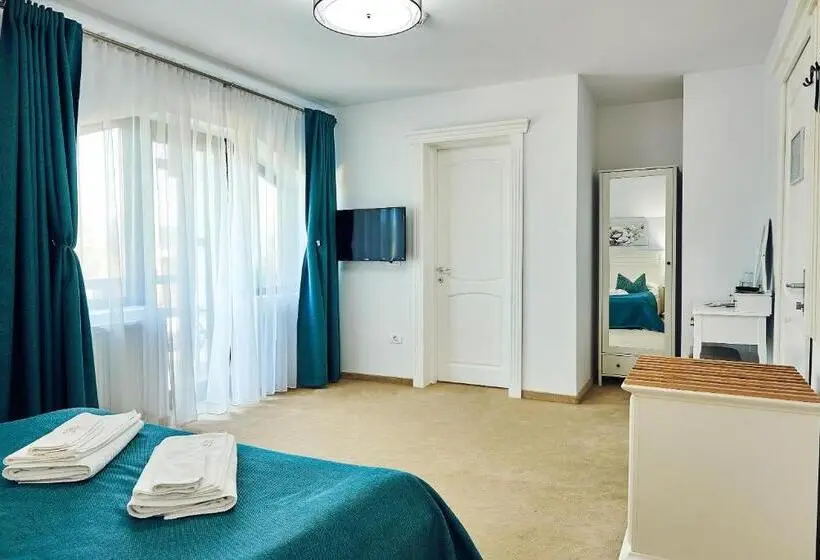 キングサイズベッドのスタンダードルーム, Boutique Hotel Casa Medievala