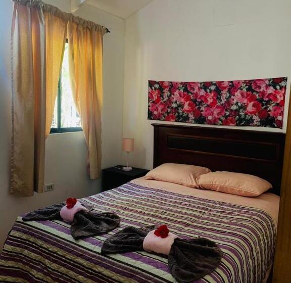 浴室共有ファミリールーム, Pua Vaenga