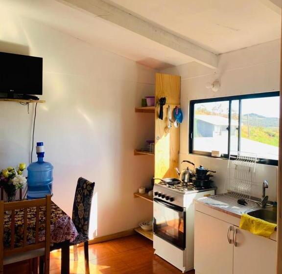 バス共有のスタンダードルーム, Pua Vaenga