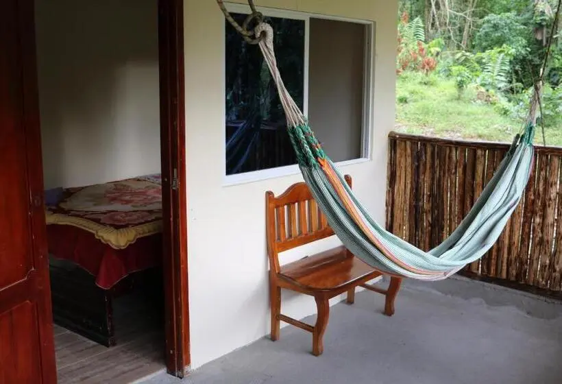 スタンダードバンガロー, Candurumy Lodge
