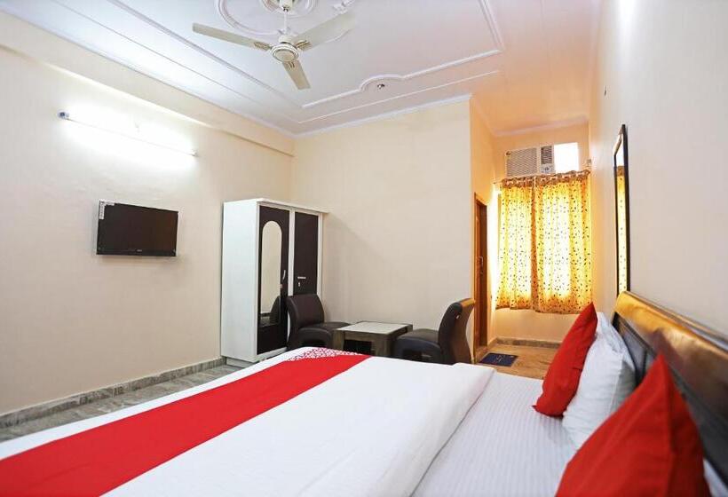 Pokój Trzyosobowy Klasyczny, Oyo 48502 Shree Krishna Resort