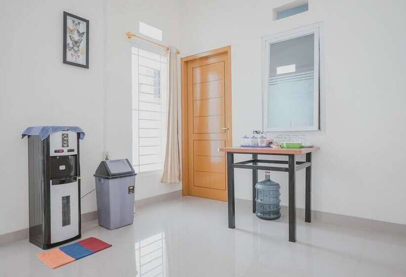 标准间, Reddoorz Syariah Near Pahoman Stadium Lampung