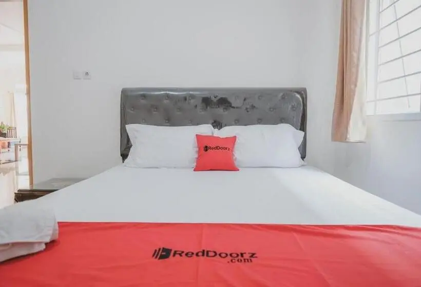 スタンダードルーム, Reddoorz Syariah Near Pahoman Stadium Lampung