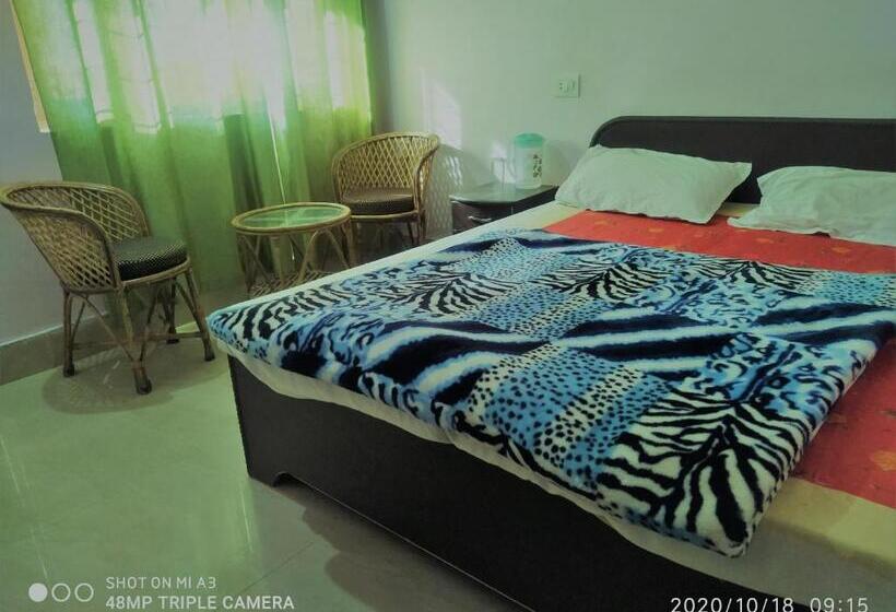 Номер Стандарт, Himalayan Inn