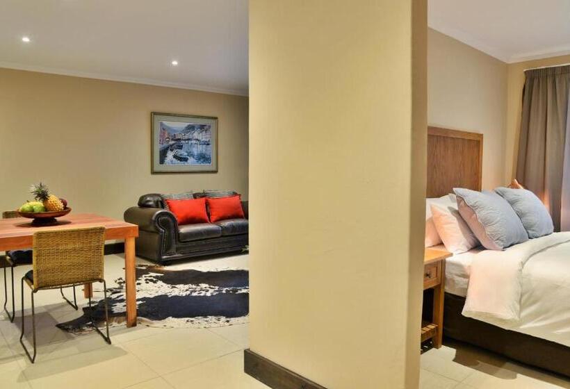 Номер Superior, La Perle