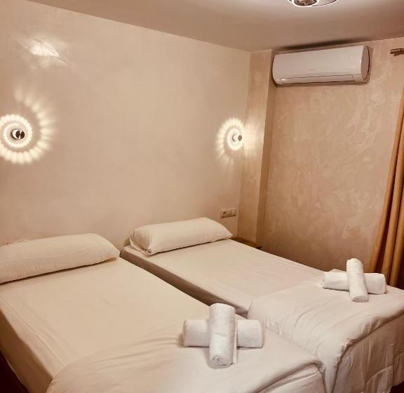 اتاق استاندارد, Amor de Helene