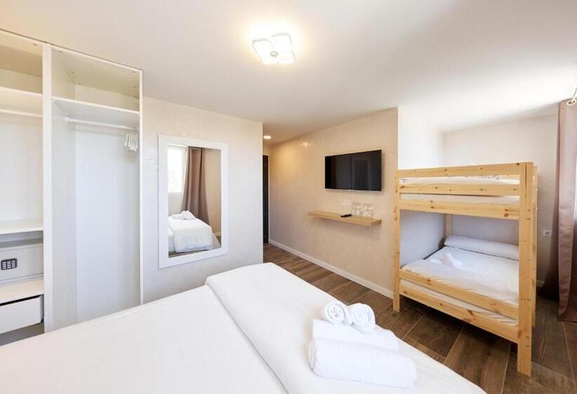 اتاق خانوادگی, Amor de Helene