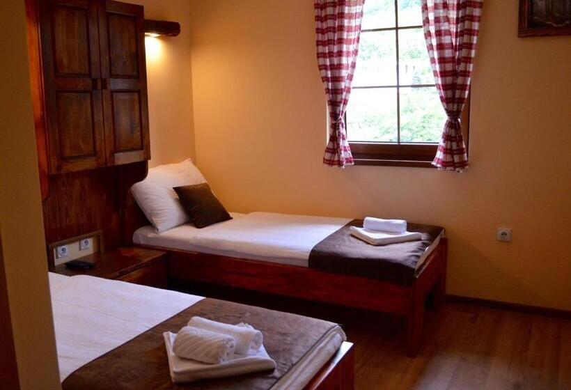 اتاق استاندارد, Kompas