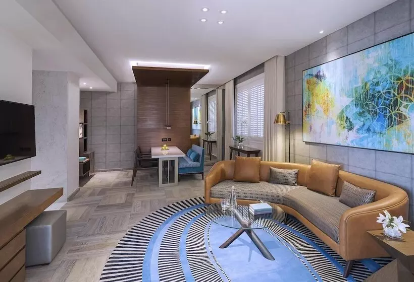 سوئیت با بالکن, Andaz Dubai The Palm, By Hyatt