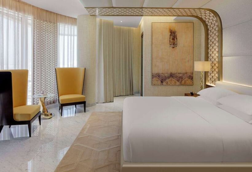 Люкс, Andaz Dubai The Palm